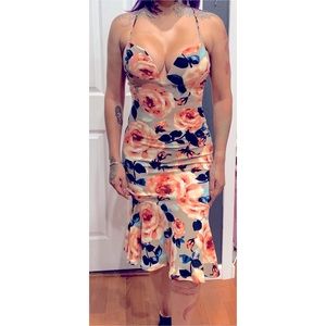 Floral strappy midi dress